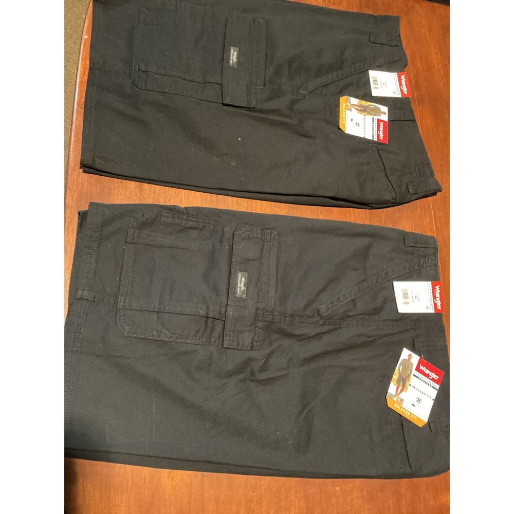 2 Wrangler Five Star Heritage Mens Relaxed Fit Cargo Shorts Black 44 112314939